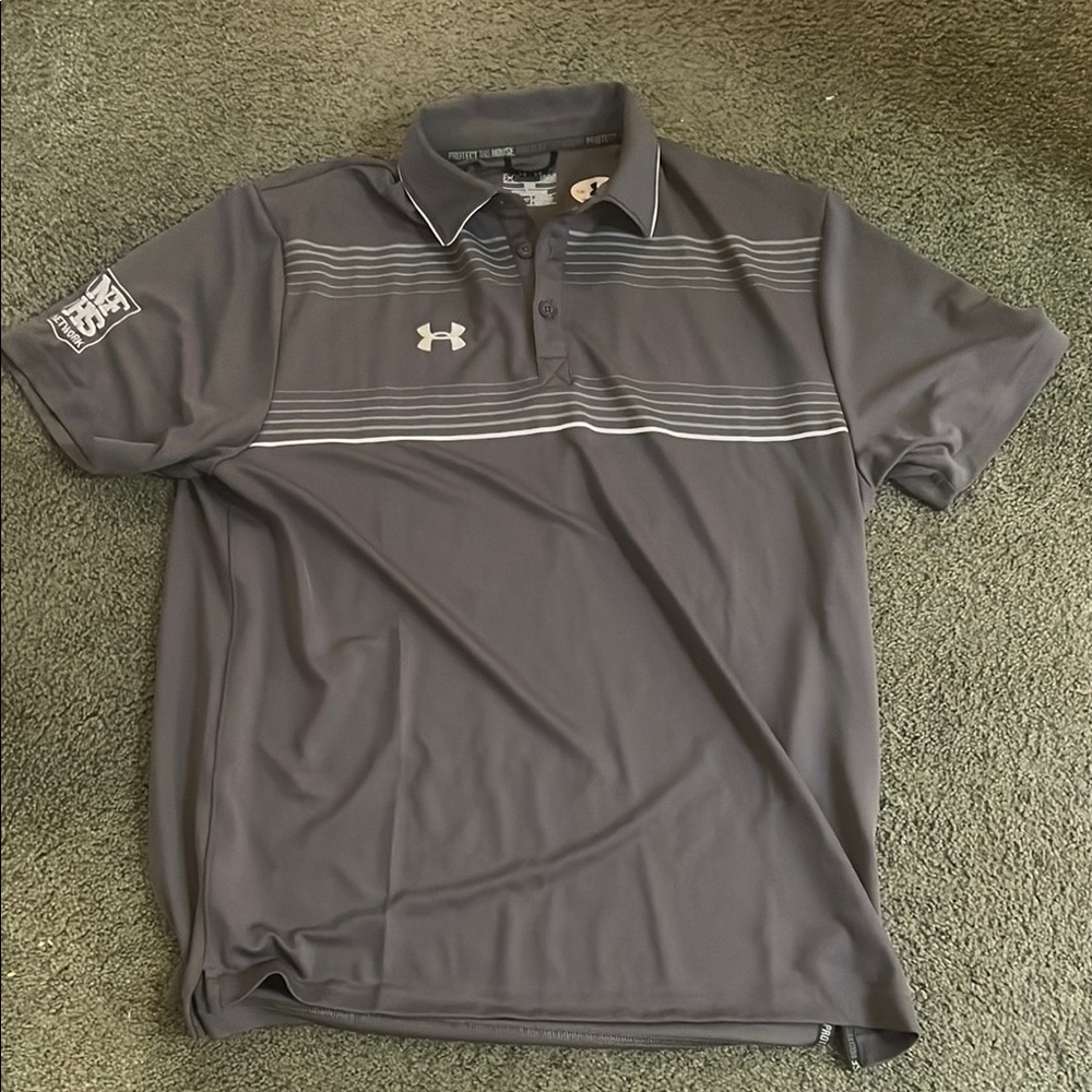 Under Armour Heat Gear Large Men's Gray Polo Shirt w/ NFHS logo on Sleeve